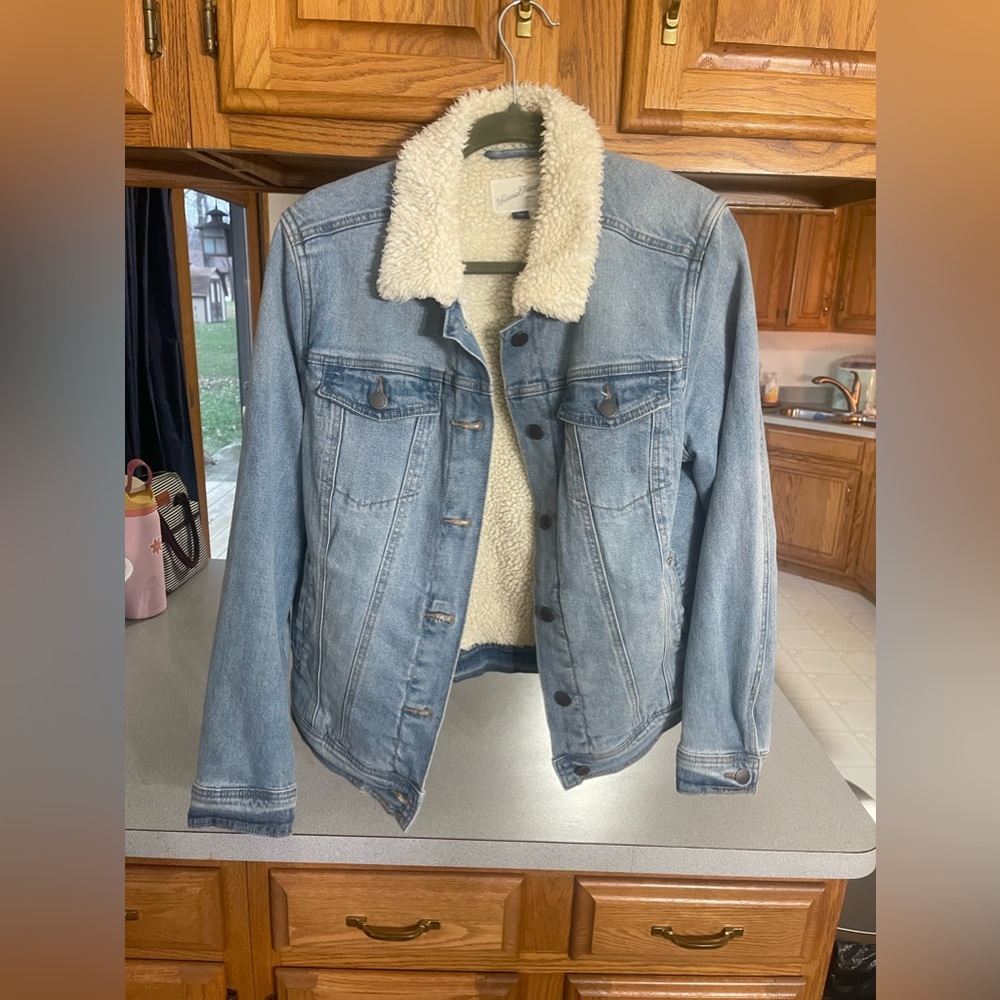 Universal Threads jacket